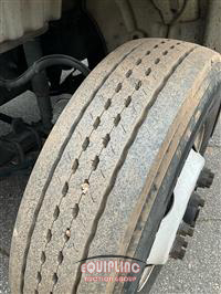 2019 Freightliner M2 4X2 S/A 26FT NON CDL BOX TR