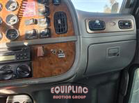 2007 Peterbilt 379 6X4 TRI/A DAY CAB TRUCK TR