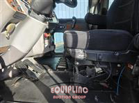 2007 Peterbilt 379 6X4 TRI/A DAY CAB TRUCK TR