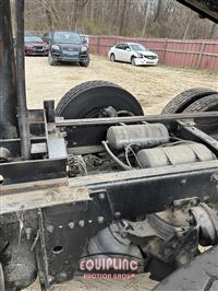 2017 Kenworth T880 TRI/A DUMP TRUCK 