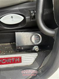 2017 Kenworth T880 TRI/A DUMP TRUCK 