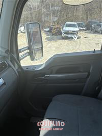 2017 Kenworth T880 TRI/A DUMP TRUCK 