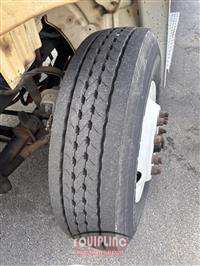 2020 Freightliner M2 106 4X2 S/A 26FT TARP SIDE 