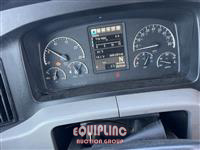 2019 Freightliner CASCADIA 6X4 T/A SLEEPER TRUCK