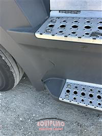 2019 Freightliner CASCADIA 6X4 T/A SLEEPER TRUCK