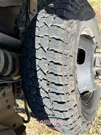 2014 Ford F350 4X2 S/A DUMP TRUCK