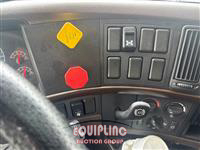 2016 VOLVO TRUCK VNL