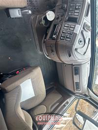 2016 VOLVO TRUCK VNL