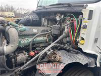 2016 VOLVO TRUCK VNL