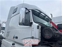 2016 VOLVO TRUCK VNL