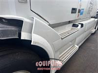 2016 VOLVO TRUCK VNL