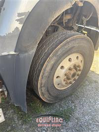 2008 International 7600 6X4 T/A ROLL OFF TRUCK