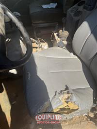 2008 International 7600 6X4 T/A ROLL OFF TRUCK