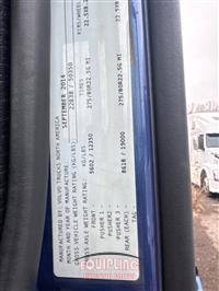 2015 VOLVO TRUCK VNL