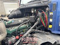 2015 VOLVO TRUCK VNL