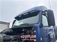 2015 VOLVO TRUCK VNL