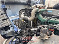 2015 VOLVO TRUCK VNL