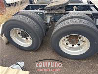 2015 VOLVO TRUCK VNL