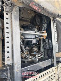 2015 VOLVO TRUCK VNL