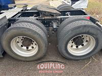 2015 VOLVO TRUCK VNL