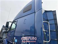 2015 VOLVO TRUCK VNL