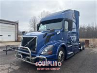 2015 VOLVO TRUCK VNL