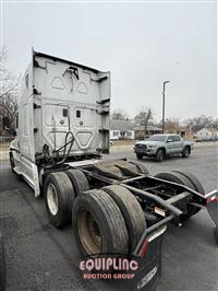 2015 Freightliner CASCADIA 125 6X4 T/A SLEEPER T