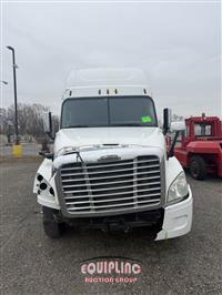 2017 Freightliner CASCADIA 125 6X4 T/A SLEEPER T