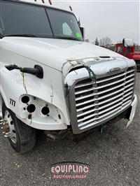 2017 Freightliner CASCADIA 125 6X4 T/A SLEEPER T