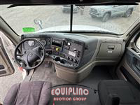 2017 Freightliner CASCADIA 125 6X4 T/A SLEEPER T