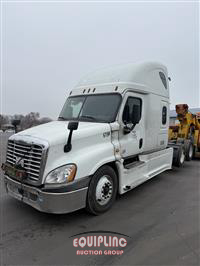 2018 Freightliner CASCADIA 125 6X4 T/A SLEEPER T