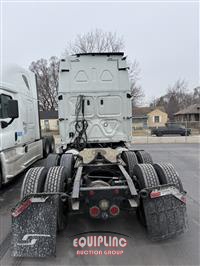 2018 Freightliner CASCADIA 125 6X4 T/A SLEEPER T