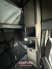 2018 Freightliner CASCADIA 125 6X4 T/A SLEEPER T