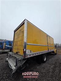 2019 Freightliner M2 106