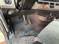 2019 Freightliner CASCADIA 6X4 T/A SLEEPER TRUCK