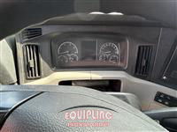 2019 Freightliner CASCADIA 6X4 T/A SLEEPER TRUCK