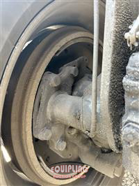 2019 Freightliner CASCADIA 6X4 T/A SLEEPER TRUCK