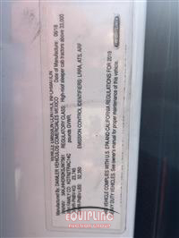 2019 Freightliner CASCADIA 6X4 T/A SLEEPER TRUCK