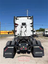 2015 Freightliner Cascadia