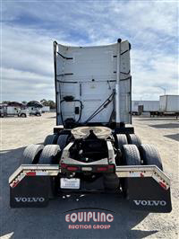 2020 VOLVO TRUCK VNL