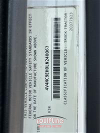 2020 VOLVO TRUCK VNL