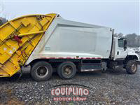 2007 International 7600 6X4 T/A GARBAGE TRUCK