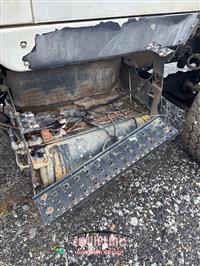 2007 International 7600 6X4 T/A GARBAGE TRUCK