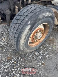 2007 International 7600 6X4 T/A GARBAGE TRUCK