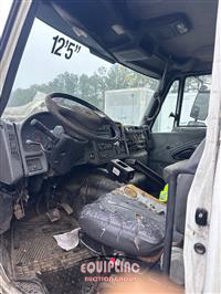 2007 International 7600 6X4 T/A GARBAGE TRUCK