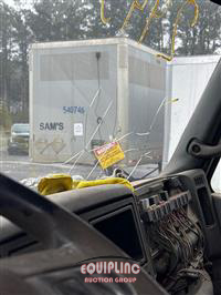 2007 International 7600 6X4 T/A GARBAGE TRUCK