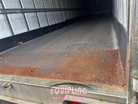 2013 UTILITY TRAILER MANUFACTURER VS2DX T/A DRY VAN TRAILER