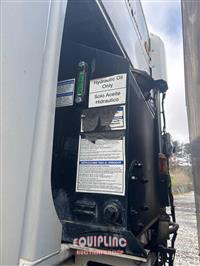 2012 Freightliner M2112 S/A GARBAGE TRUCK