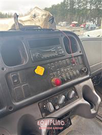 2012 Freightliner M2112 S/A GARBAGE TRUCK