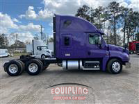 2014 Freightliner CASCADIA